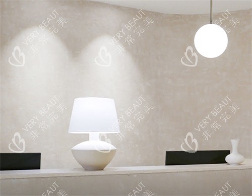 韩国乐颜居皮肤科前台环境 韩国乐颜居皮肤科前台环境