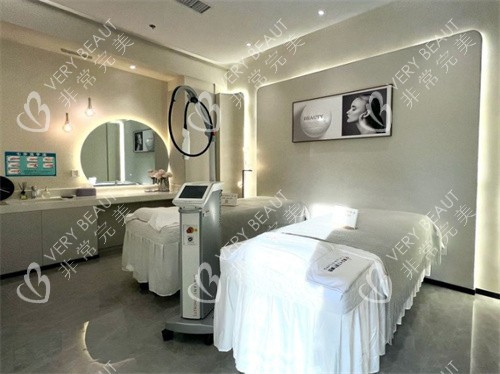 南京美兹卡尔医疗美容治疗室环境 南京美兹卡尔医疗美容治疗室环境