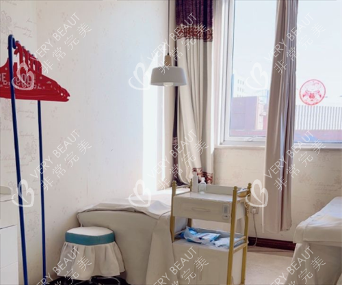 北京京城皮肤医院护肤操作室一角 北京京城皮肤医院护肤操作室一角