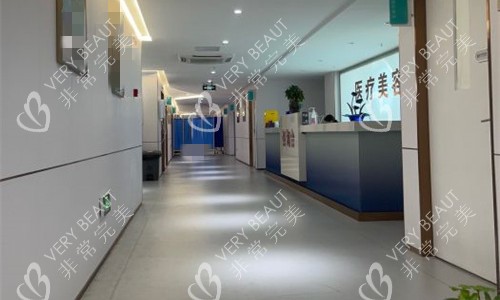 厦门天伦整形走廊图