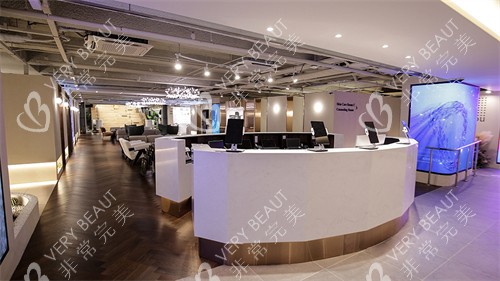 韩国Abijou雅秘珠皮肤科 明洞店前台