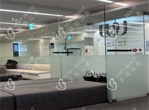 韩国原辰整形外科医院室内环境