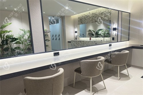 釜山genius clinic候客区.jpg 釜山genius clinic候客区.jpg