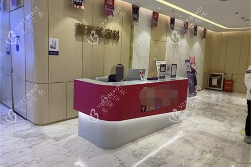 重庆华美整形外科医院整形美容科.jpg 重庆华美整形外科医院整形美容科.jpg