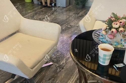 南宁爱思特整形休息区示意图.jpg 南宁爱思特整形休息区示意图.jpg